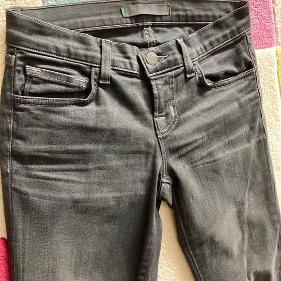 J Brand Black Washed Dare Low Rise Cropped Capri Skinny Jeans size 24 - Picture 1 of 7